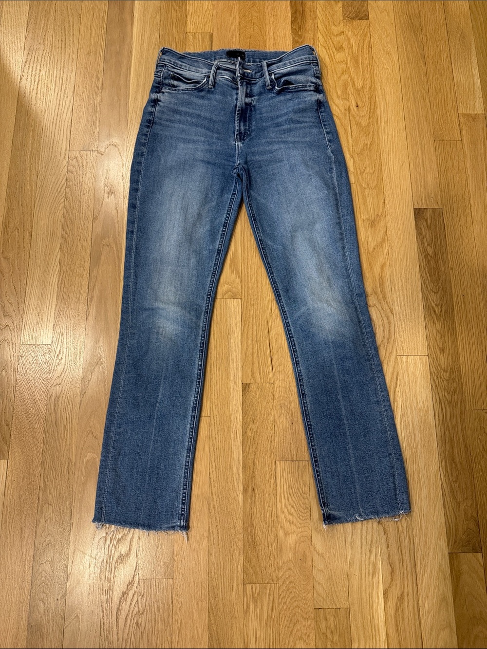 Mother Mid Rise Dazzler Ankle Fray, Size 27